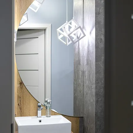 Rentplanet - Przy Manufakturze