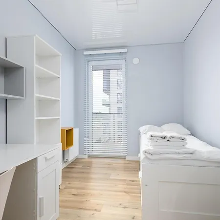 Apartment Rentplanet - Apartament Przy Manufakturze
