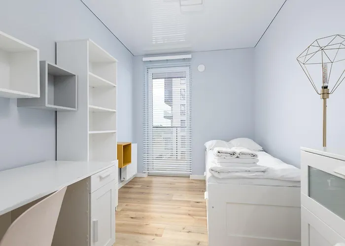 Lägenhet Rentplanet - Przy Manufakturze